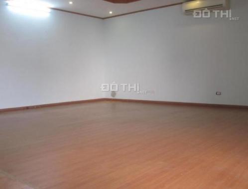 Cho thuê căn hộ chung cư N04 Trần Duy Hưng, 3 phòng ngủ, 128m2, cơ bản, 13 triệu/tháng