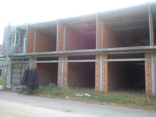 Bán nhà xây thô 1 trệt 1 lầu, 1 tấm sàn tại chợ Tân Thành, huyện lai Vung