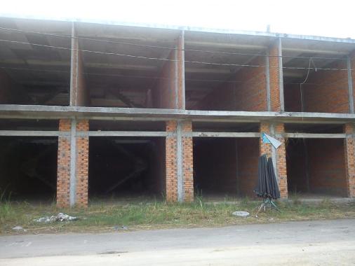 Bán nhà xây thô 1 trệt 1 lầu, 1 tấm sàn tại chợ Tân Thành, huyện lai Vung