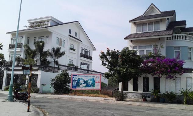 Bán đất dự án khu 5 Villa Thủ Thiêm Q2, (9x22m, cạnh trường Quốc Tế), giá 35 tr/m2. LH 0918486904