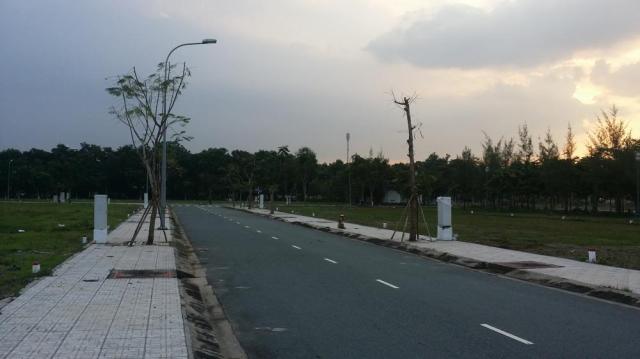 Bán đất nền đường Nguyễn Duy Trinh, diện tích 5x22m, xây dựng tự do, giá 12.9 triệu/m2
