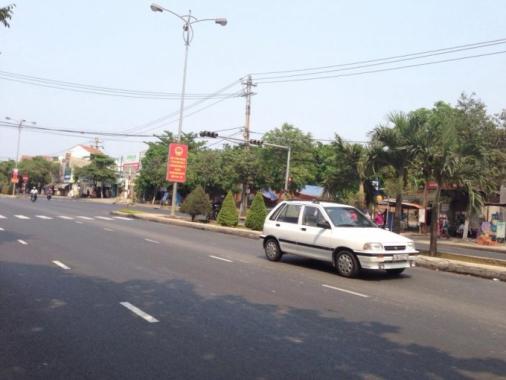 Bán kho đường Cách Mạng Tháng 8 bán kho ngay ngã 3 Cách Mạng Tháng 8 và Nguyễn Phước Tần