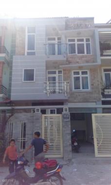 Cần bán gấp nhà phố KDC Savimex chợ Gò Ô Môi, Phú Thuận, Q. 7