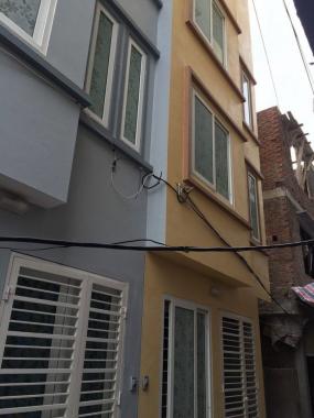 Cần tiền tiêu tết bán căn nhà 3 tầng ở Phú Lương, giá chỉ 1,22 tỷ, hướng Nam