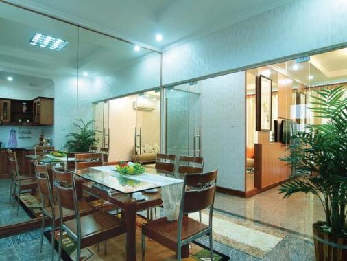 Phòng trong căn hộ Phú Hoàng Anh sát Phú Mỹ Hưng, đầy đủ nội thất- Đẹp- An ninh
