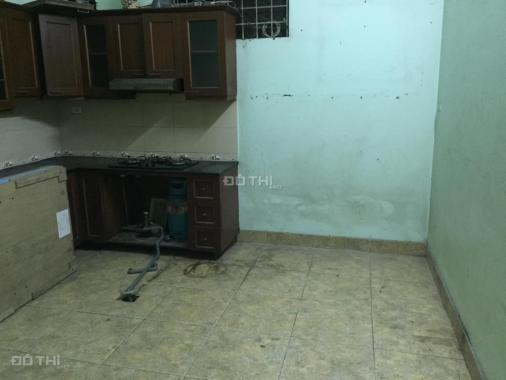 Cho thuê nhà trong ngõ phố Minh Khai, 4 tầng, MB 50 m2