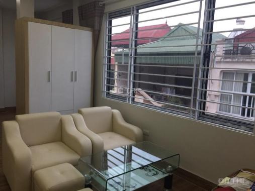 Cho thuê căn hộ đầy đủ tiện nghi nội thất tại Đê La Thành - Ô Chợ Dừa. LH 0982230055