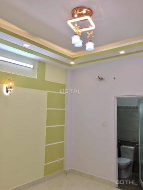 Cần bán nhà 4x16m mới xây đúc 4 tấm đường Lê Văn Thọ, quận Gò Vấp giá rẻ bất ngờ