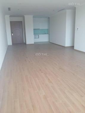 Cho thuê chung cư Vinhomes Nguyễn Chí Thanh, 4 phòng ngủ, căn góc, 167m2, nội thất đẹp