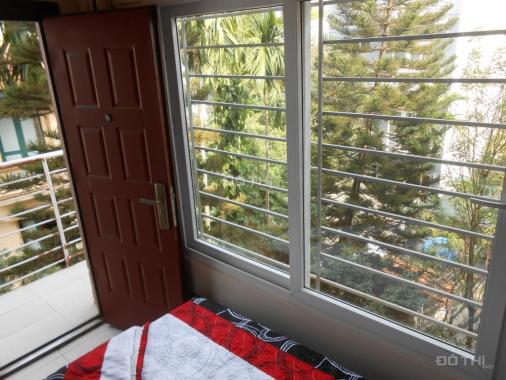 Cho thuê trọ trong chung cư 70m2 cửa sổ lớn 2 hướng, Gần Hồ Tây, Ao Sen