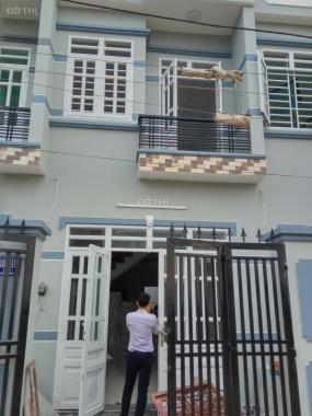 Nhà bán trên đường Quách Điêu cách ngã 5 Nguyễn Thị Tú 1km. LH 0933698322