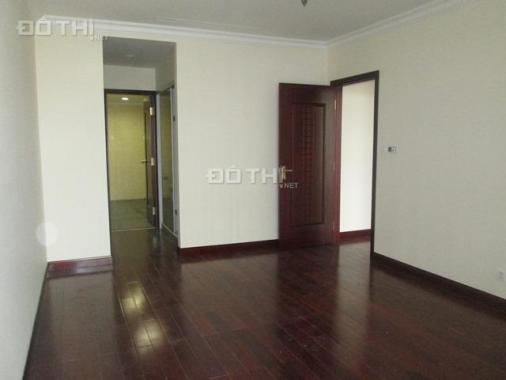 Cho thuê căn hộ tại chung cư 165 Thái Hà 120m2, 3 PN, giá 11.5 triệu/tháng