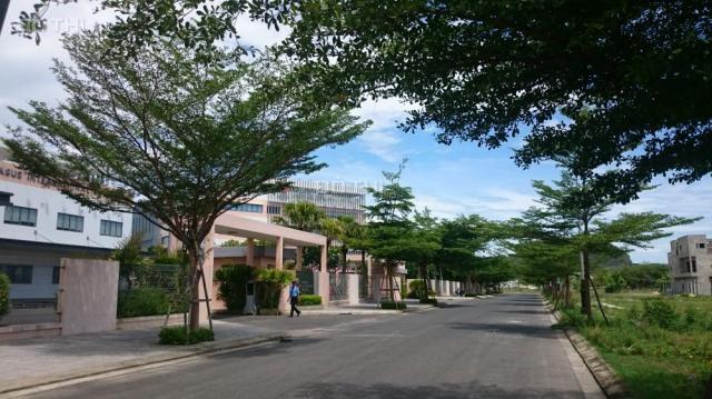 Đất biệt thự trung tâm Ngũ Hành Sơn, đối diện trường quốc tế, đường 10m5
