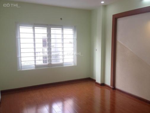 Bán nhà 2 mặt thoáng, giá 4,1 tỷ 48 m2 về ở luôn tại Yên Hòa, Cầu Giấy. LH 0984056396