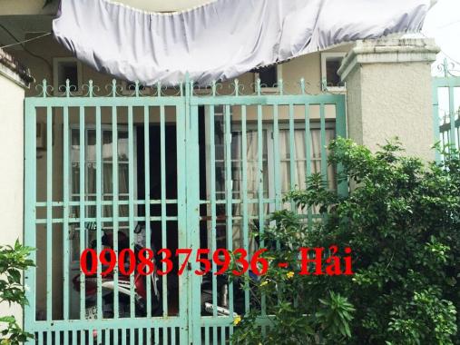 Nhà bán Nhà Bè đường Phạm Hữu Lầu, DT 4.5x20m, 1 trệt 1 lầu, 3PN, giá chỉ 2.2 tỷ