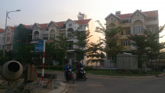 Bán biệt thự, liền kề tại khu đô thị Him Lam, Quận 7, Tp. HCM. 19,5 tỷ, 0936 449 799