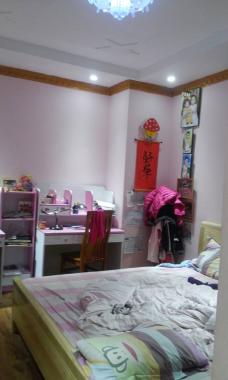 Bán căn hộ chung cư B6A Nam Trung Yên, Yên Hòa DT 84m2, giá 2,2 tỷ