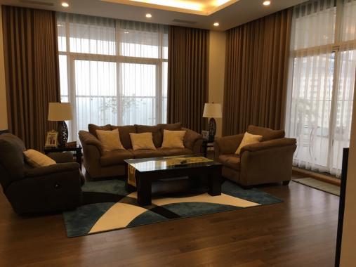Bán căn hộ penthouse full nội thất DT 300m2 nhà N04 Udic Complex Hoàng Đạo Thúy LH: 0932695825