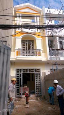 Bán nhà gần Cân Nhơn Hòa, đường số 6, 4x21m, sổ hồng riêng, giá 2.8 tỷ 