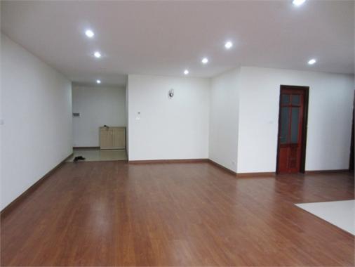 Cho thuê căn hộ chung cư 125m2 tại 57 Láng Hạ, giá 12 triệu/tháng