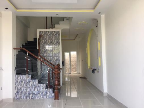Bán nhà mới quận 7, hẻm 1135 Huỳnh Tấn Phát, Phú Thuận, DT4x16m, 1 trệt 1 lầu. Giá 2,25 tỷ