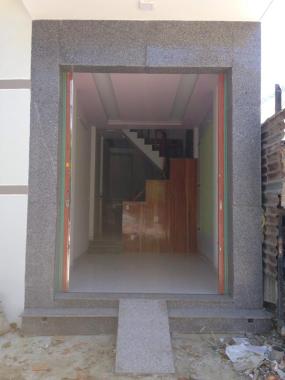 Bán nhà mới xây 1 mê nguyên, hẻm Lê Hồng Phong