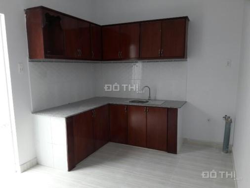 Bán nhà 1 lầu Quốc Lộ 50 ngay vòng xoay Tân Kim, sổ hồng riêng, 550 triệu 0933323533