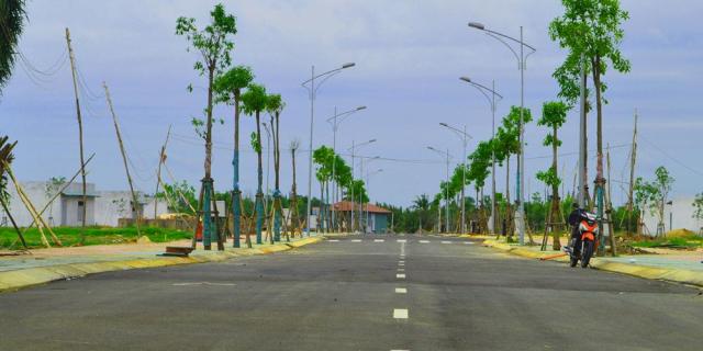 Bán đất MT đường 16m (80m2), Nguyễn Duy Trinh, Quận 9