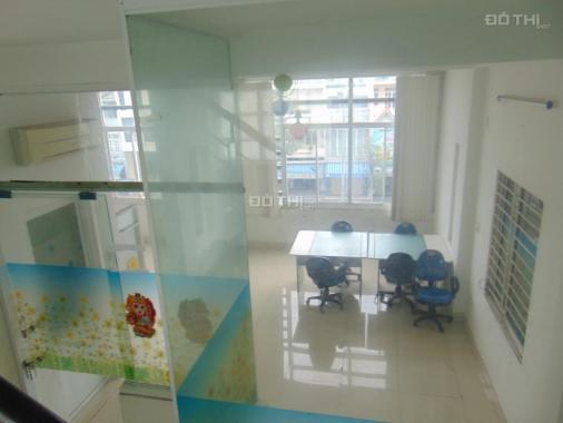 Cho thuê văn phòng tầng 2 tại đường 2/9, Hải Châu, Đà Nẵng diện tích 60m2 giá 6 tr/th. 0914825454