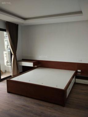 (15 tr/tháng) cho thuê căn 3 phòng ngủ, view hồ đẹp, tầng cao dự án 36 Hoàng Cầu, Tân Hoàng Minh