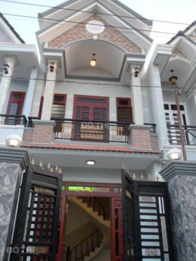 Nhà mới xây gần Hà Huy Giáp & Thạnh Lộc 40 - DT 3 x 10m đúc 1 lầu kiên cố giá rẻ 730 tr