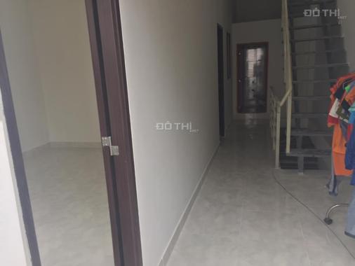Nhà 1 trệt 2 lầu 4 phòng ngủ sân ô tô, Linh Đông Thủ Đức cách Phạm Văn Đồng 400m, giá 2.7 tỷ