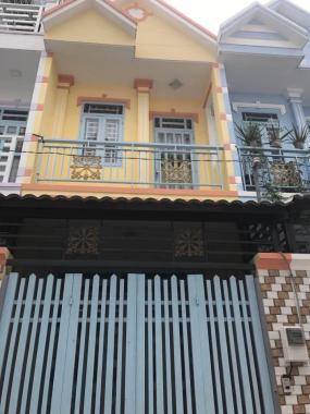 Nhà phố mới xây, giá rẻ chỉ 980 triệu Huỳnh Tấn Phát, Phú Xuân, Nhà Bè