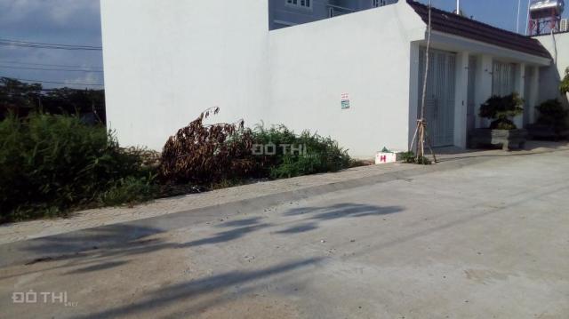 Bán đất tại đường Quốc Lộ 1A, gần khu công nghiệp, Bình Chánh, 200m2 (10x20m) giá 550 Tr, sổ riêng