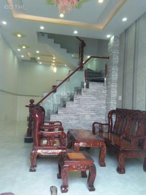 Bán nhà riêng 2 lầu, 4 phòng ngủ, giá 2.58 tỷ đường Huỳnh Tấn Phát, Nhà Bè