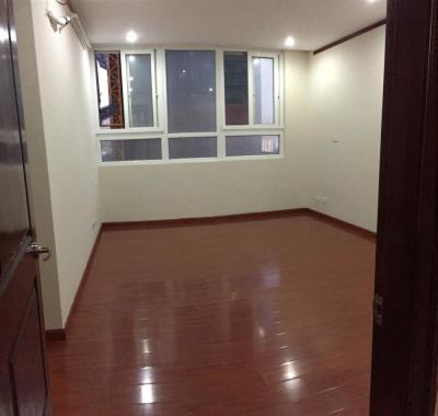 Cho thuê chung cư Viện Chiến Lược, Nguyễn Chánh, 135m2, 3 phòng ngủ đồ cơ bản