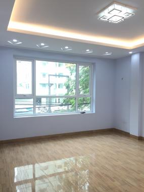 Cho thuê nhà riêng Nguyễn Xiển, diện tích 70 m2 x 5 tầng, nhà xây mới đẹp