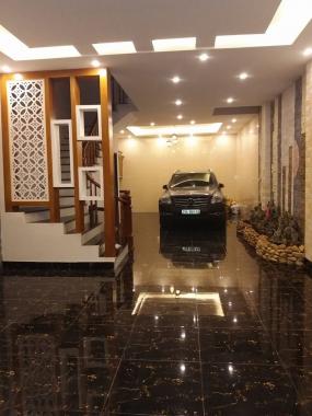 Bán nhà phân lô, ô tô vào nhà tại Định Công, Hoàng Mai, mới đẹp ở ngay