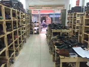 Cần nhượng gấp hoặc cho thuê shop giày nam mặt phố số 365 Trương Định, Hoàng Mai