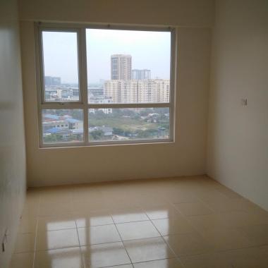 Cho thuê căn hộ chung cư khu đô thị Yên Hoà, nhà mới nhận, 2 phòng ngủ giá 6tr/th LH: 0915 651 569