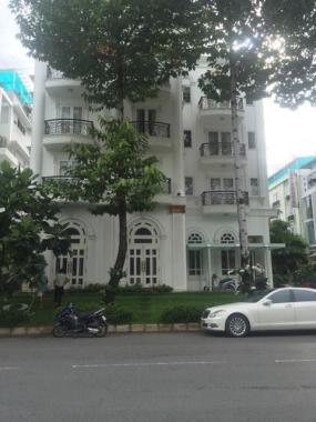 Biệt thự Phú Mỹ Hưng, 4 tầng sổ hồng, Q7
