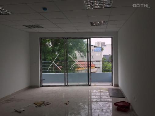 Cho thuê văn phòng 40m2 giá rẻ, view đẹp thoáng gần phố Ngô Thì Nhậm, quận Hai Bà Trưng