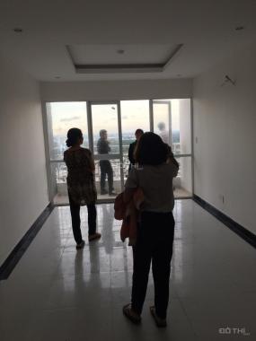 Cho thuê căn hộ Giai Việt, MT Tạ Quang Bửu, nhà mới nhận, 80m2, 2PN