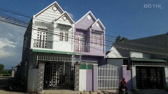 Nhà 1 trệt, 1 lầu, SH riêng, 500 tr/nhận nhà, Nguyễn Hữu Trí, cách chợ Đệm 3km
