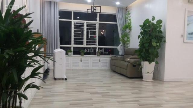 Cho thuê căn hộ 2PN Phú Hoàng Anh, nội thất đầy đủ cao cấp, giá 10.5tr/tháng. LH 0902 765 043 Sơn