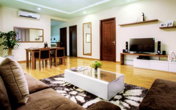 Cho thuê căn hộ chung cư Royal City tòa R2, 3 phòng ngủ đủ nội thất đẹp