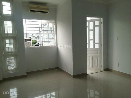 Bán nhà riêng tại đường Huỳnh Tấn Phát, Phường Phú Thuận, Quận 7, DT 81m2, giá 3.1 tỷ