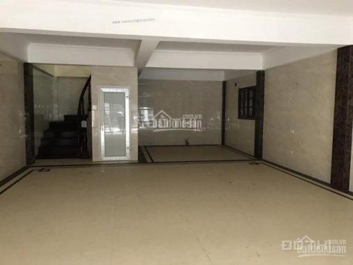 Cho thuê nhà riêng Trần Duy Hưng, diện tích 85 m2 x 5 tầng, mặt tiền 6m, T1.2 thông sàn