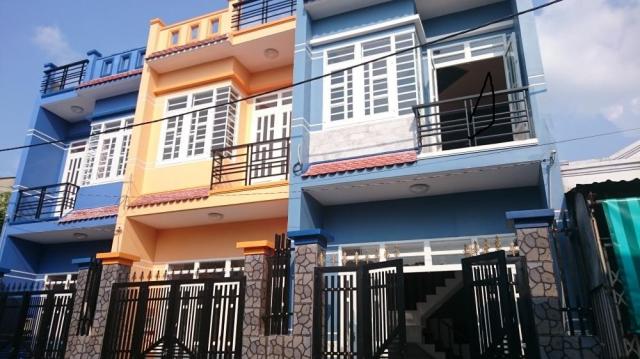 Nhà bán gấp 1 trệt, 1 lầu, xây đẹp, đường trước nhà 7m, Vĩnh Lộc, Bình Chanh