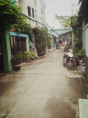 Bán nhà đường Huỳnh Tấn Phát, Phường Phú Thuận, Quận 7 (hẻm xe hơi 1135)